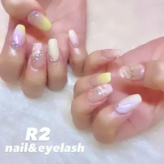 ネイル R2 予約担当のネイルデザイン