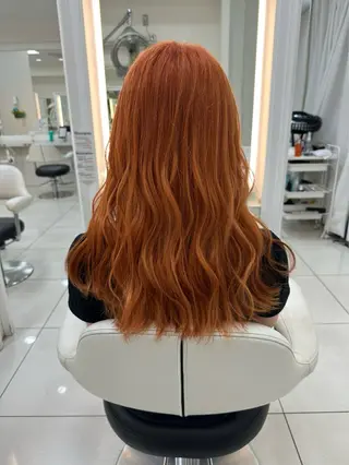 カラー 長尾菜々美🐰 ／ハイトーンカラーのヘアスタイル