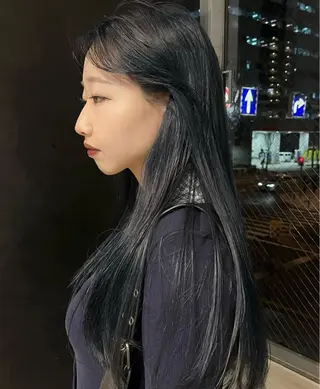 SIKI akariのヘアスタイル