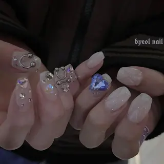 ネイル byeol  nail (ビョルネイル)所属・🌧byeol nail🤍のネイルデザイン