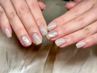 ネイル N.KIRARI hanaのネイルデザイン