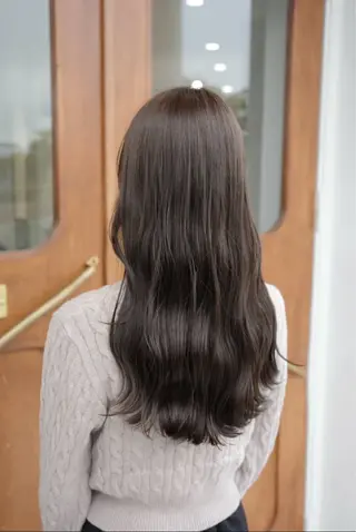 ロング カラー モトムラ アミのヘアスタイル