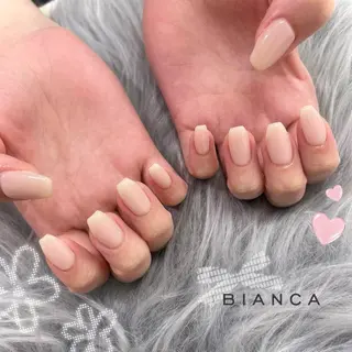 ネイル Bianca 横関 野々香.｡.:*☆のネイルデザイン