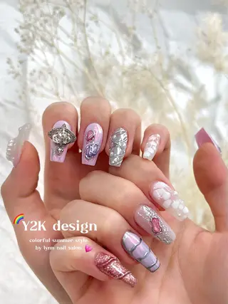 ネイル Lynn_ Nailのネイルデザイン