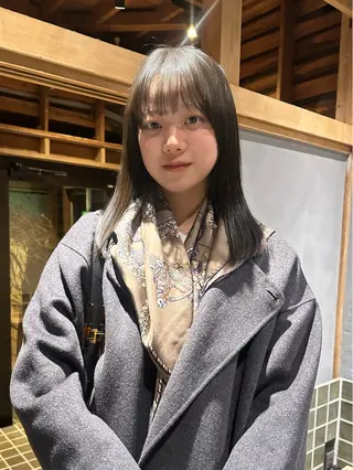 セミロング カラー 暖色カラー/レイヤー 🌙 オノユリカのヘアスタイル