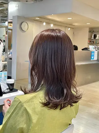 ミディアム 瀬戸 さくらのヘアスタイル