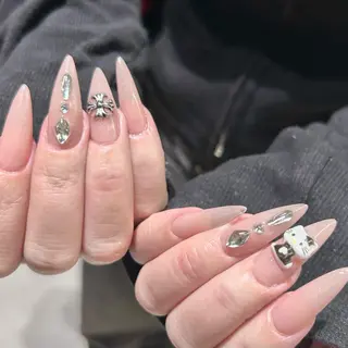 ネイル 🎀白石 ミク🎀のネイルデザイン