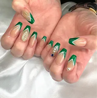 ネイル Nail ameria megu所属・ameria meguのネイルデザイン