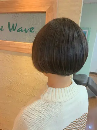 ショート 馬越 優のヘアスタイル