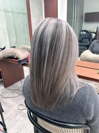セミロング 🫧艶カラー 特化美容師/すず🫧のヘアスタイル