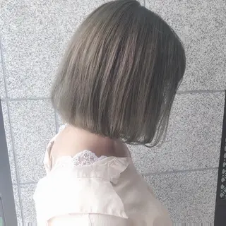 ミディアム カラー 栗原 瑠世のヘアスタイル