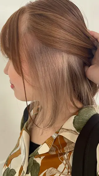 カラー CoCooN TAKUMAのヘアスタイル