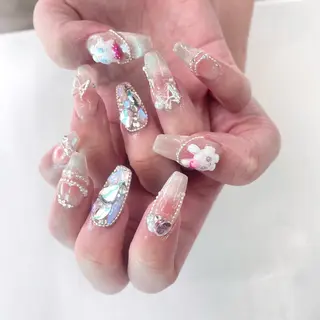 ネイル Kira-ra所属・Kira-ra💎 KIRARIのネイルデザイン