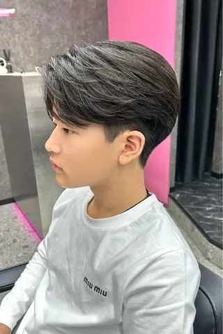 ショート カラー メンズ メンズ専門 スタイリスト前田雄輝のヘアスタイル