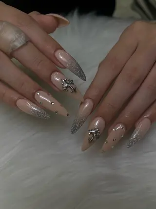 ネイル limo/ kotomiのネイルデザイン