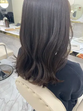 ミディアム 似合わせのプロ🕊 美髪矯正/ioriのヘアスタイル
