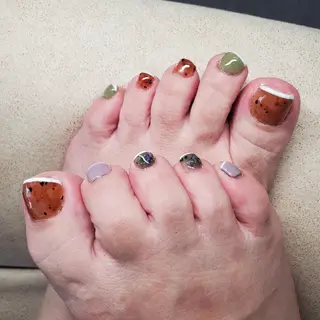 ネイル ネイルサロンベルティ .ひとみのネイルデザイン