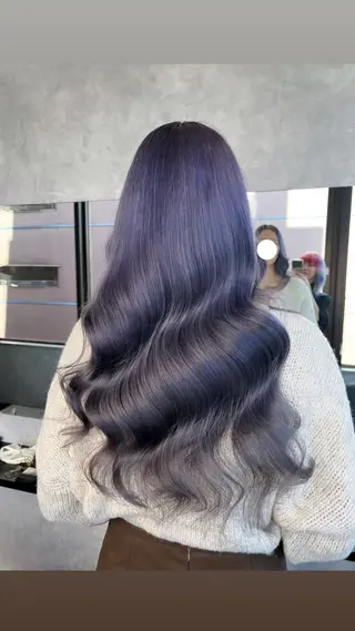 カラー トメちゃん 💜🇭🇰のヘアスタイル