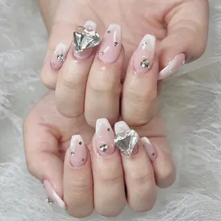 ネイル ALZ nallのネイルデザイン