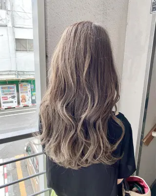 ロング カラー Kazu .Kのヘアスタイル