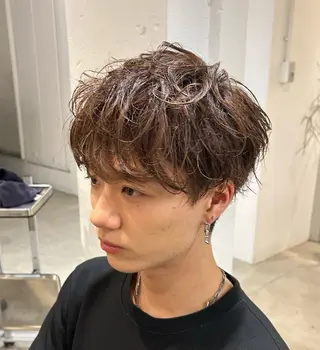 パーマ メンズ 💈毛流れ センターパート💈のヘアスタイル