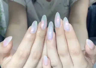 ネイル 高木 維麗絲のネイルデザイン