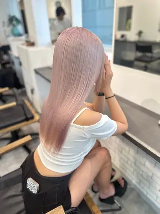 セミロング カラー miyu /カラー特化のヘアスタイル