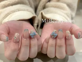 ネイル M+  Beauty Salonのネイルデザイン