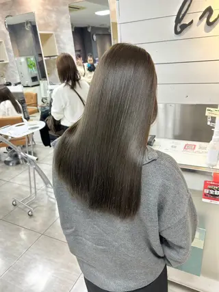 セミロング 縮毛矯正✖髪質改善 仁木伸明のヘアスタイル
