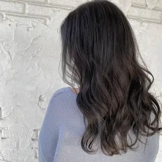 ロング 尾崎 優也のヘアスタイル