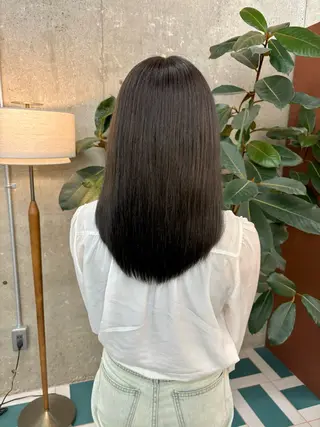 セミロング noe所属・AYAKA/名古屋/ 栄/ボブ/透明カラーのヘアスタイル