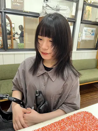 ロング YUIMARL SAEのヘアスタイル