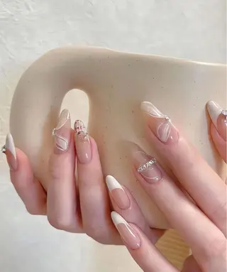 セミロング Bibi beauty spa Osaka所属・Chann Channのネイルデザイン