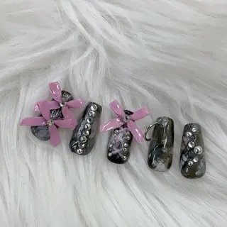 ネイル I vyのネイルデザイン