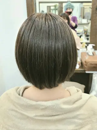ショート カラー 【大宮】デザイナー Anne 諳 アンのヘアスタイル