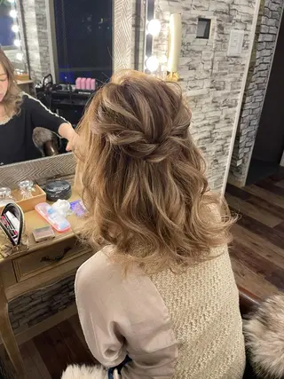 ミディアム ヘアアレンジ hair make  Lucciのヘアスタイル