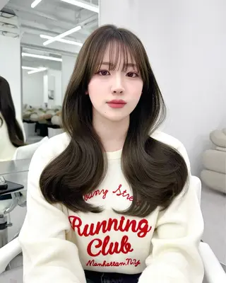 ロング カラー 韓国ヘア　紗希 🦋のヘアスタイル