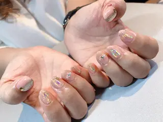 ネイル iiloo aromaworksのネイルデザイン