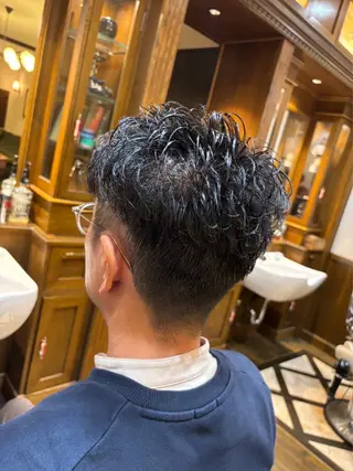 ショート パーマ メンズ 圓子 快のヘアスタイル