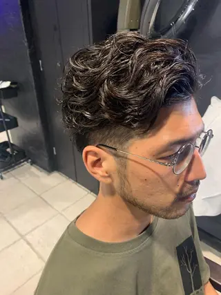 ミディアム メンズ メンズパーマ/難波/ 心斎橋　室園亮佑のヘアスタイル