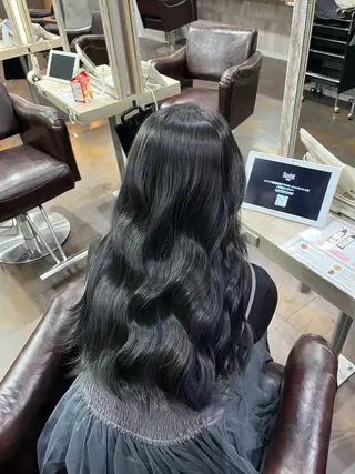 ロング カラー 大内 瑠花のヘアスタイル