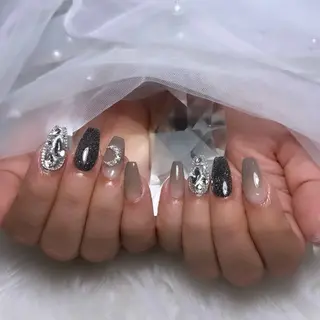 ネイル RE:Bonn所属・salon re:bonnのネイルデザイン