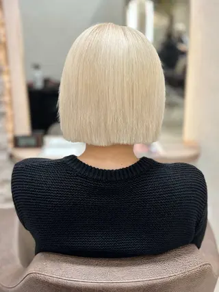 ショート カラー アンククロス池袋北口所属・韓国ヘア🫧ブリーチ ♡YUKI🌼のヘアスタイル
