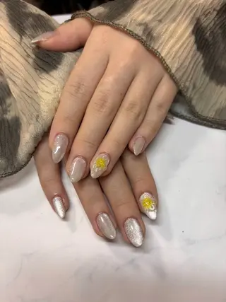 セミロング YUI⭐️ _lalaroomのネイルデザイン