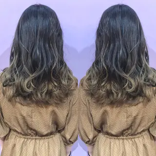 ロング カラー パーマ 細川 亮のヘアスタイル