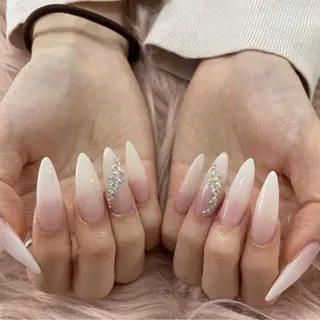 ネイル 大塚眉毛|ハンドケア |肌管理の眉毛・アイブロウイメージ