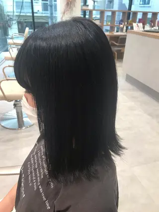 セミロング カラー 木野田 萌のヘアスタイル