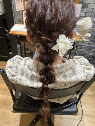 ヘアアレンジ mai /attraのヘアスタイル