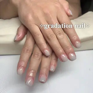 ネイル ネイルサロンエーナイン豊平店所属・鎌田 彩花のネイルデザイン