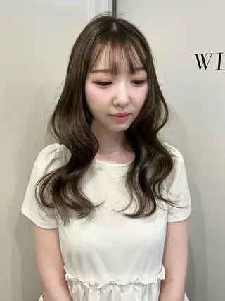 セミロング カラー HIMARI/レイヤ ー/透明感カラー🤍のヘアスタイル